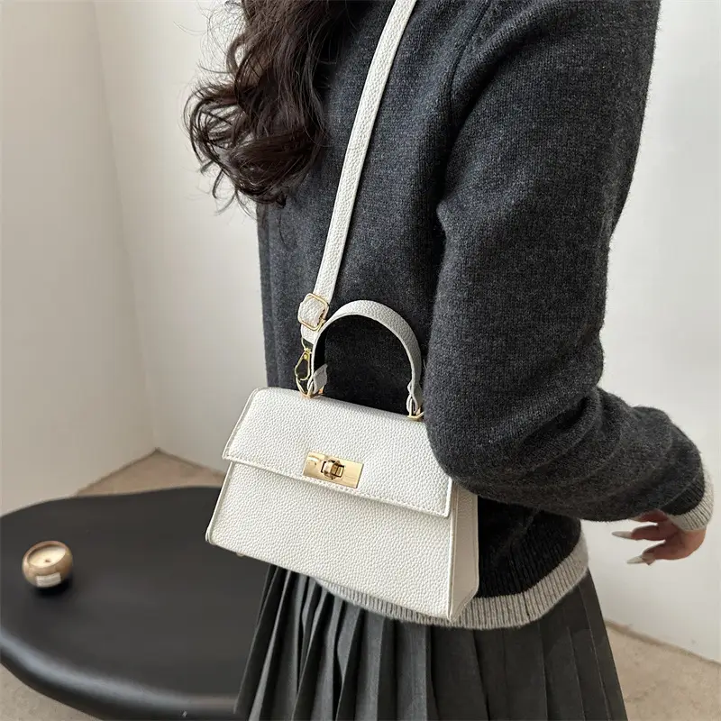 Red Korean Style Crossbody Bag for Women - Image 5