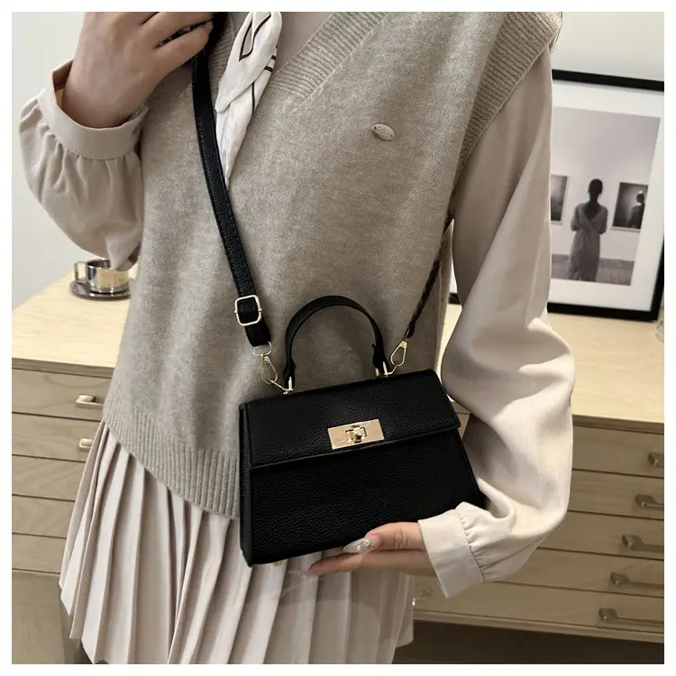 Red Korean Style Crossbody Bag for Women — feature 10