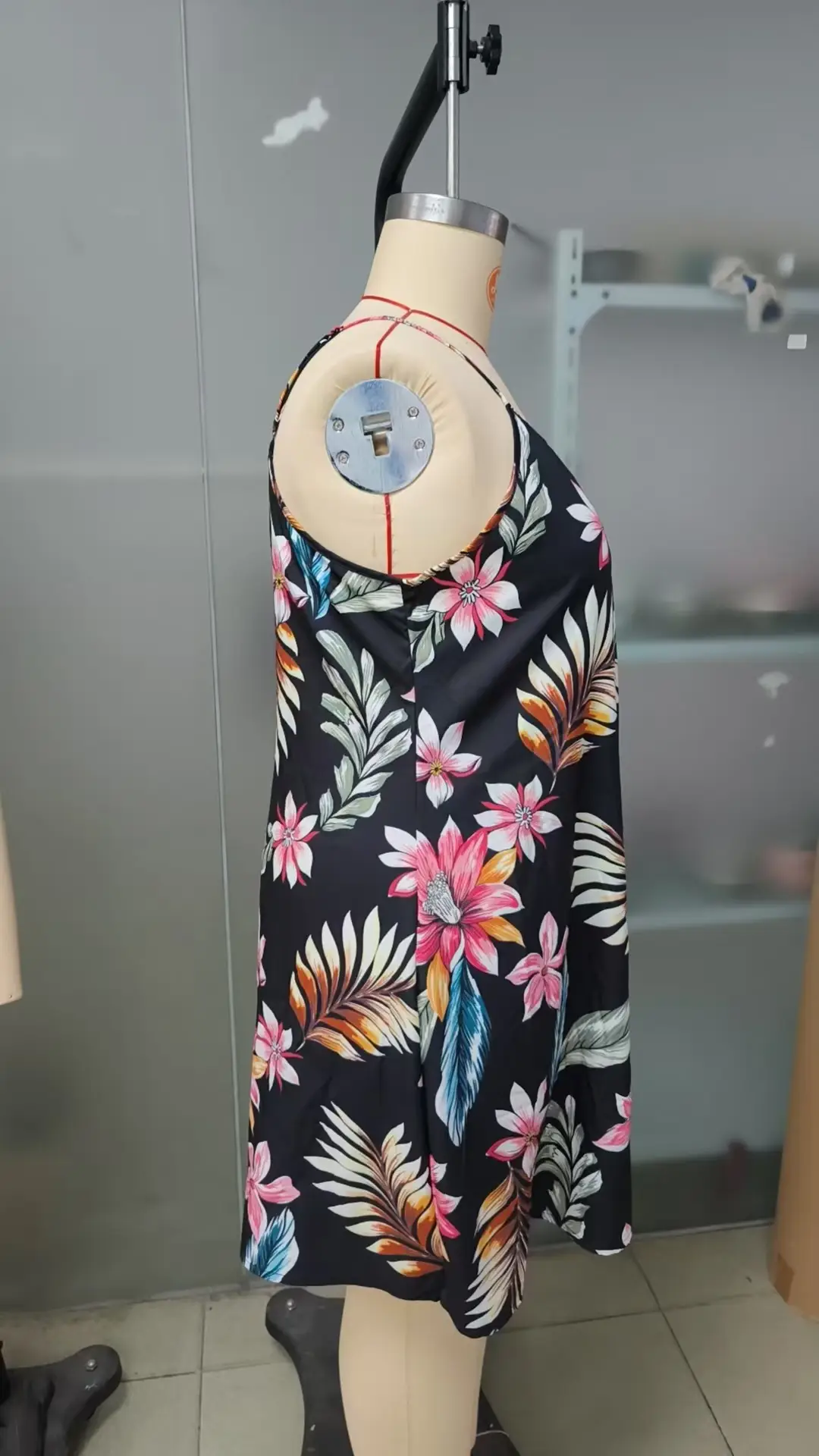 2025 Printed Floral Sling Dress Women Adjustable Strap — feature 3