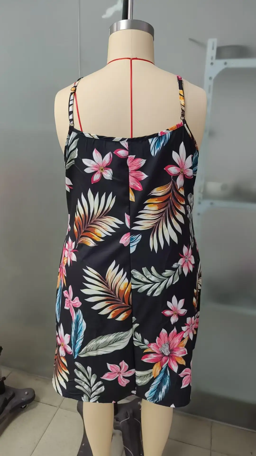 2025 Printed Floral Sling Dress Women Adjustable Strap — feature 4