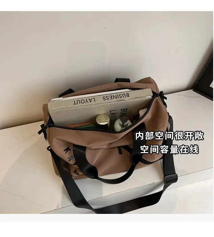 Large Capacity Fitness Sports Shoulder Bag Grey — feature 10