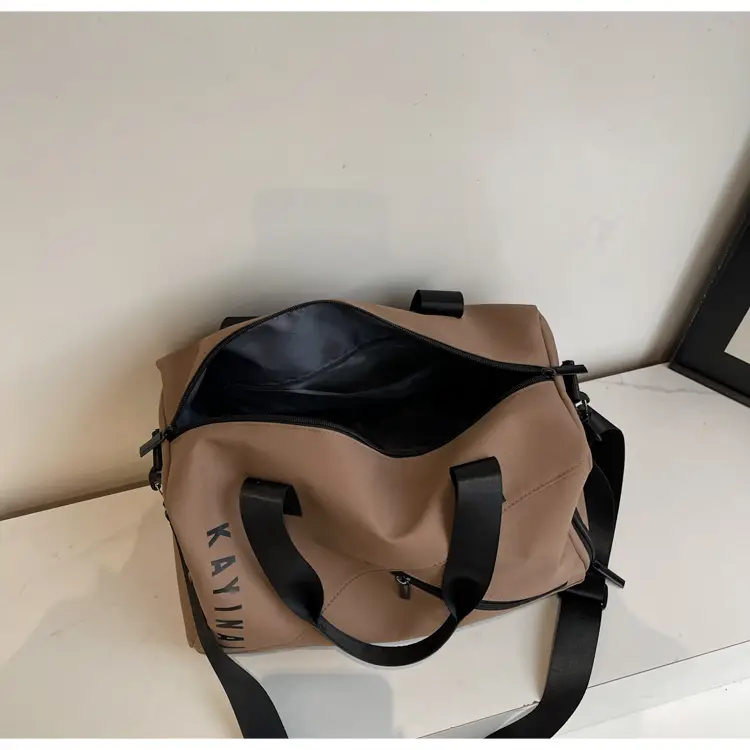 Large Capacity Fitness Sports Shoulder Bag Grey — feature 14