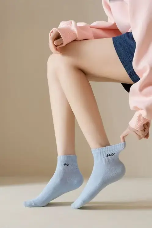 Women's Spring and Summer Thin Socks, Sweat-Absorbent, Breathable, Simple and Versatile Sports Socks, Student Socks, Zhuji Socks — feature 2