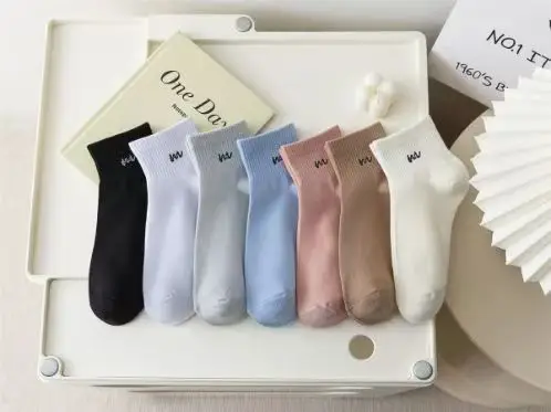Women's Spring and Summer Thin Socks, Sweat-Absorbent, Breathable, Simple and Versatile Sports Socks, Student Socks, Zhuji Socks — feature 9