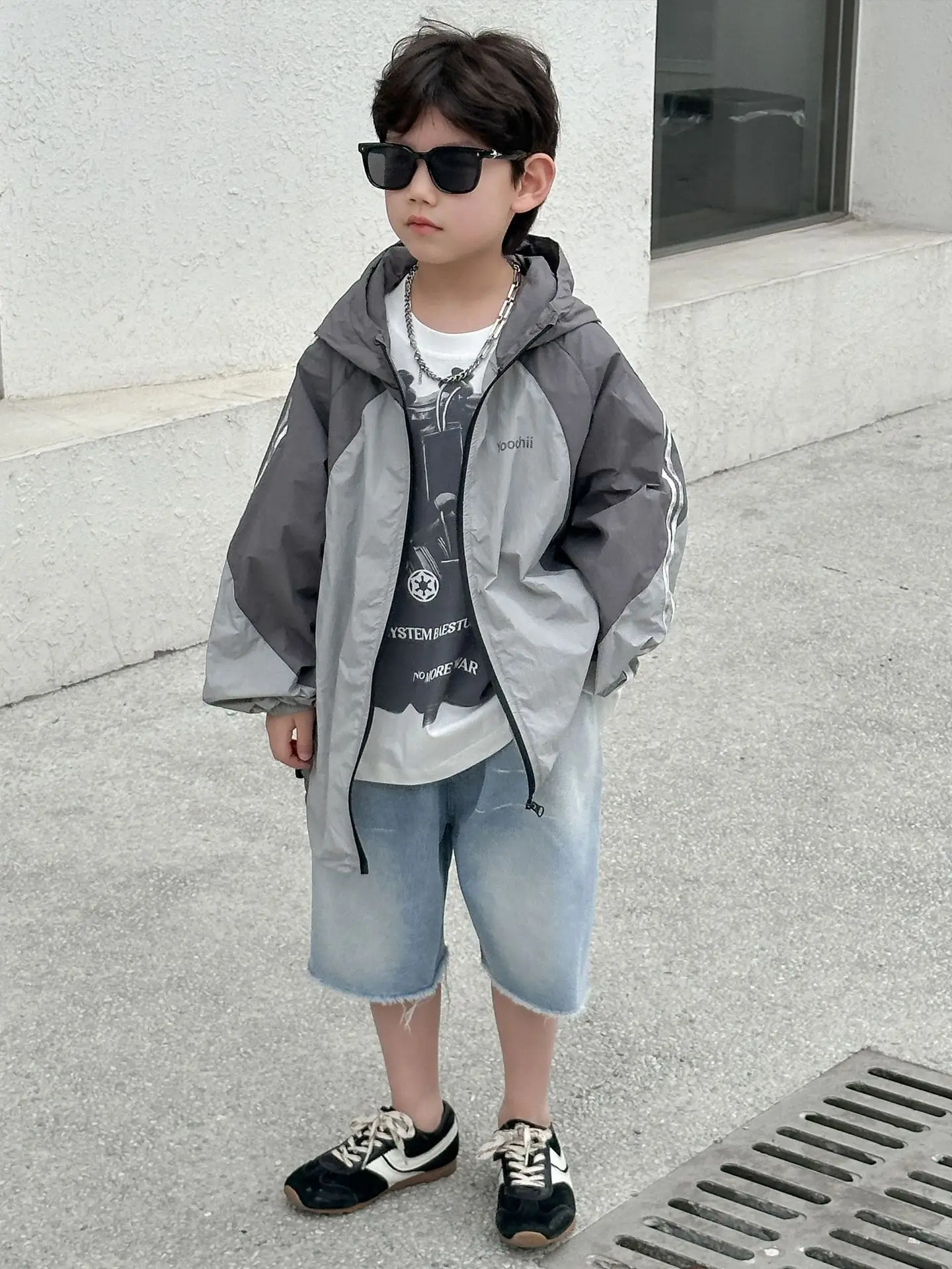 Boys Printed Cotton T-Shirt Grey Short Sleeve Medium