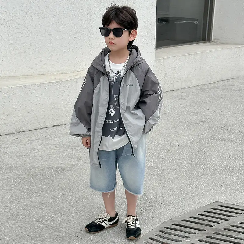 Boys Printed Cotton T-Shirt Grey Short Sleeve Medium — feature 13