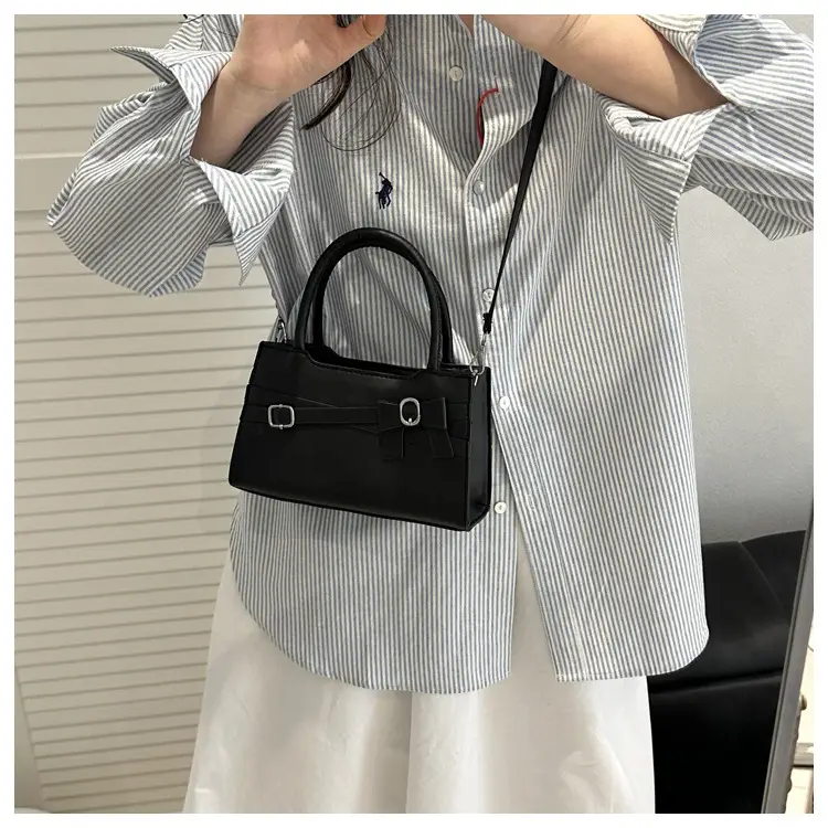 Women's Sweet Bow Crossbody Bag Beige 2025 — feature 15