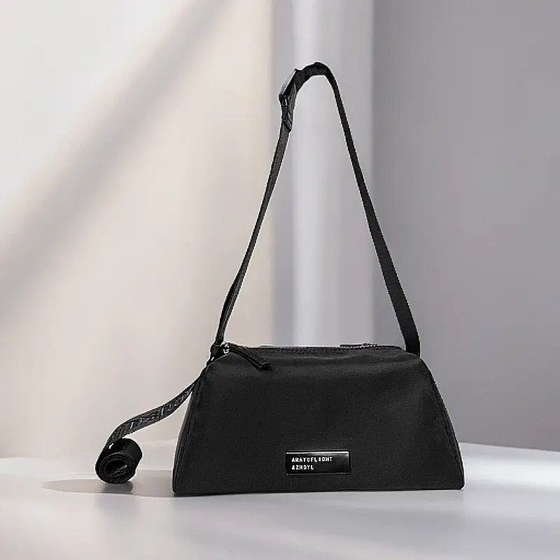 Black Crossbody Bag for Men Women 2025 Summer - Image 3
