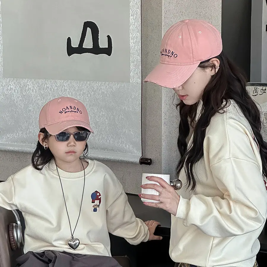 Girls Black Oando Logo Baseball Cap Sunshade - Image 5