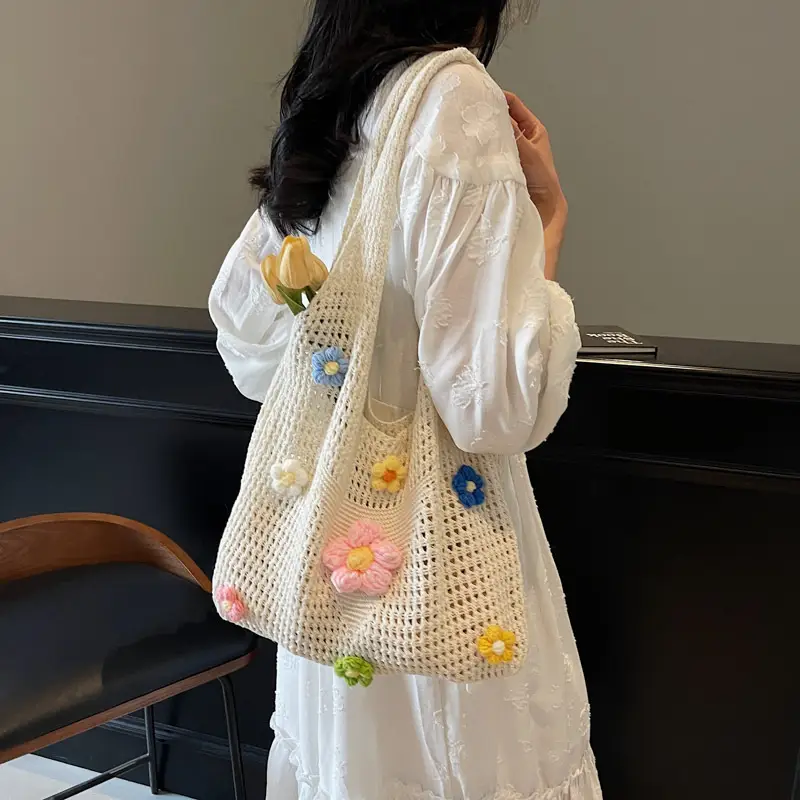Women's Knitted Flower Shoulder Crossbody Bag - Image 5