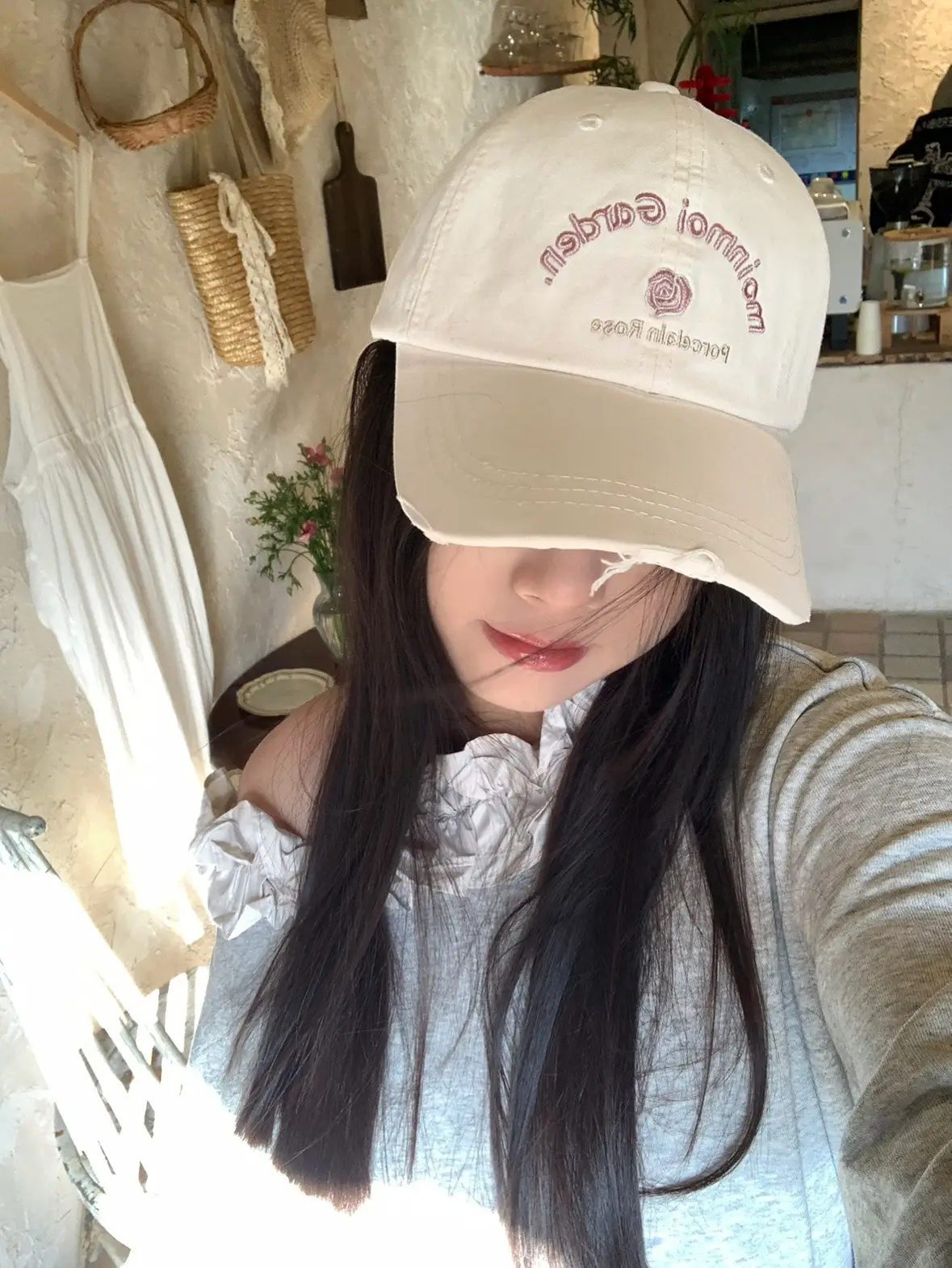 Korean Rose Letter Baseball Cap Women Black — feature 16
