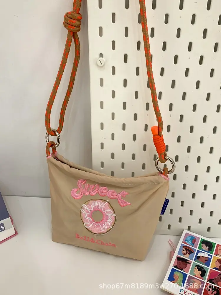 Japanese Niche Embroidered Shoulder Bag for Women - Image 7