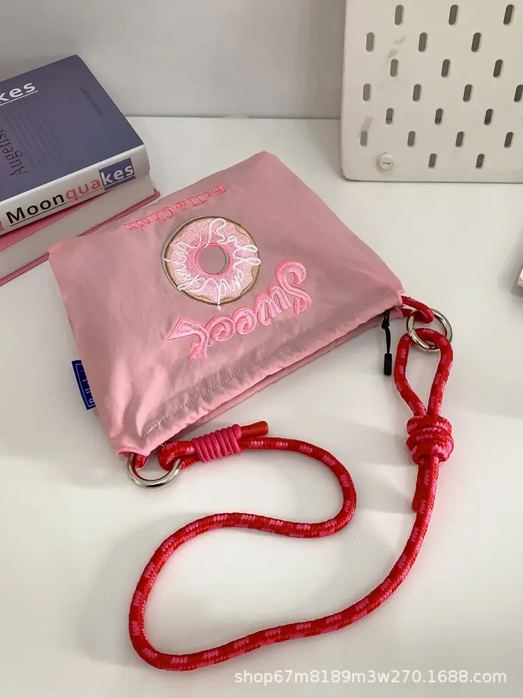 Japanese Niche Embroidered Shoulder Bag for Women — feature 35