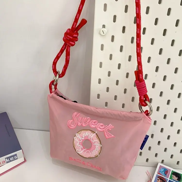 Japanese Niche Embroidered Shoulder Bag for Women — feature 45