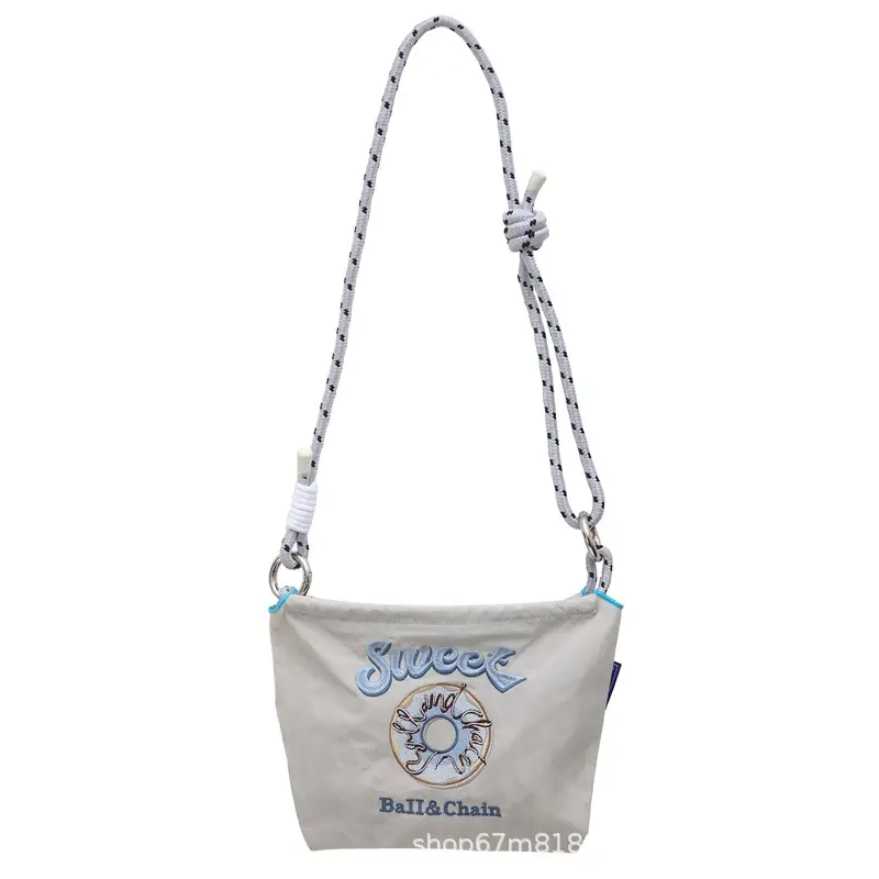 Japanese Niche Embroidered Shoulder Bag for Women - Image 3
