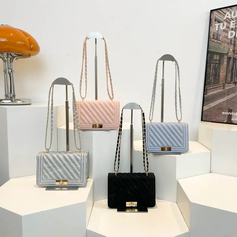 2025 Spring White Quilted Crossbody Bag with Gold Chain - Image 8