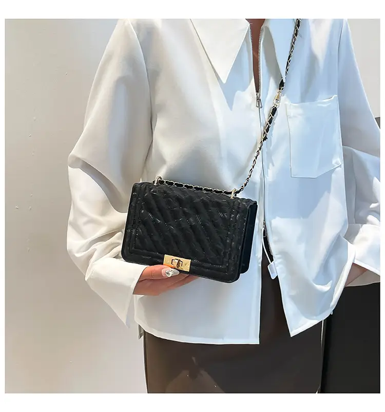 2025 Spring White Quilted Crossbody Bag with Gold Chain — feature 15