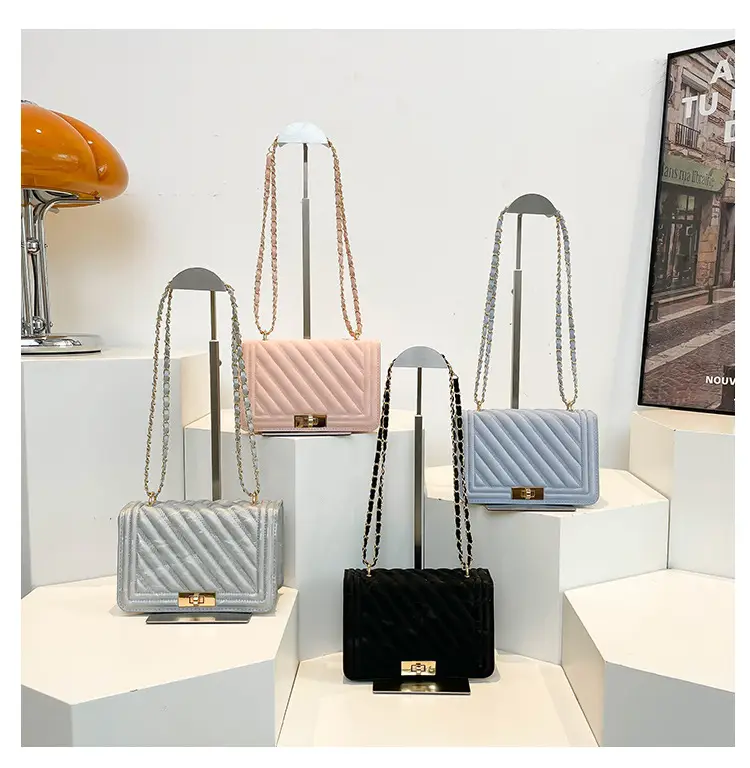 2025 Spring White Quilted Crossbody Bag with Gold Chain — feature 9