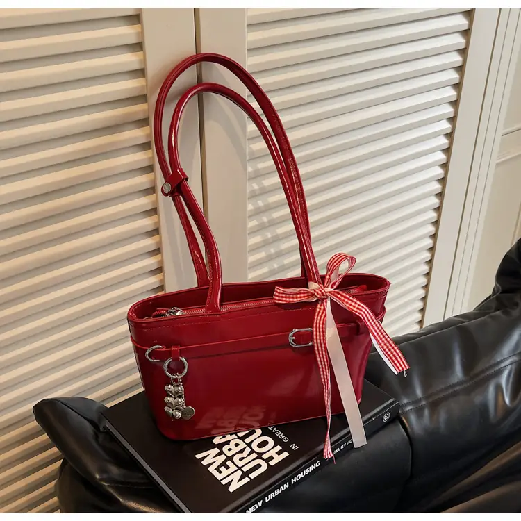 Black Clear Plexiglass Shoulder Bag for Women — feature 11