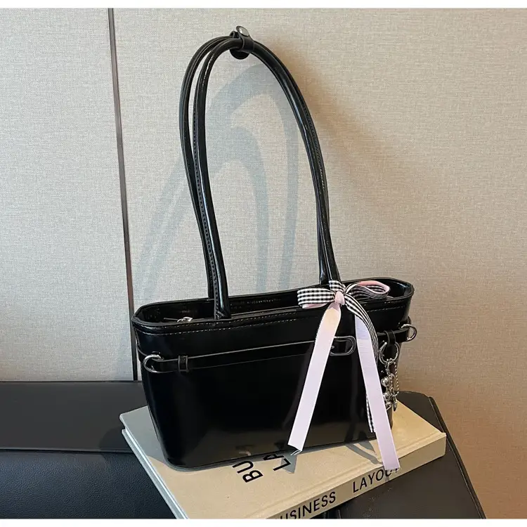 Black Clear Plexiglass Shoulder Bag for Women — feature 13