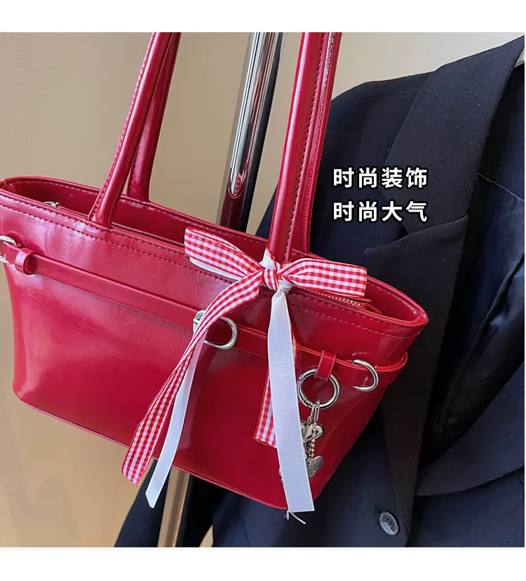 Black Clear Plexiglass Shoulder Bag for Women — feature 6