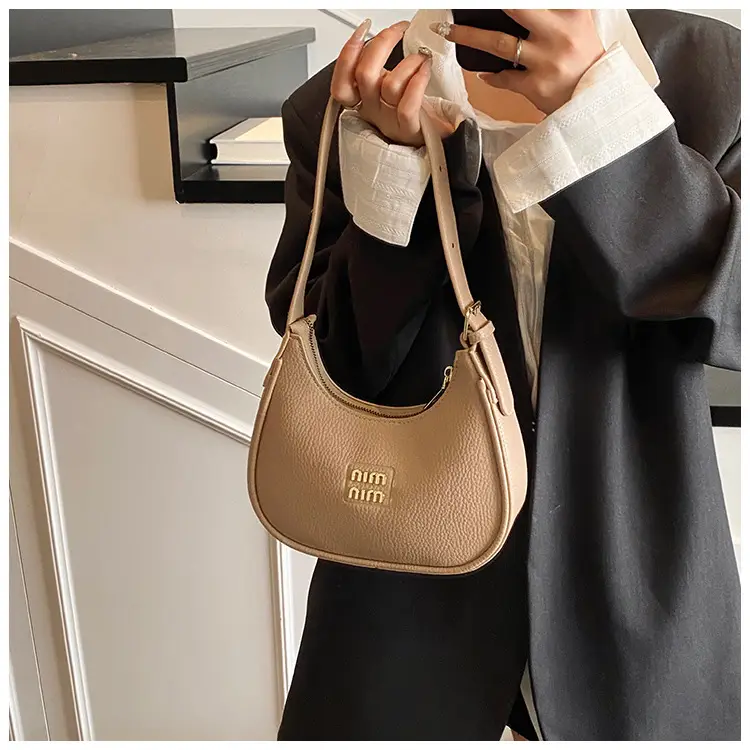 Women's Niche Crossbody Bag Beige 2026 — feature 20