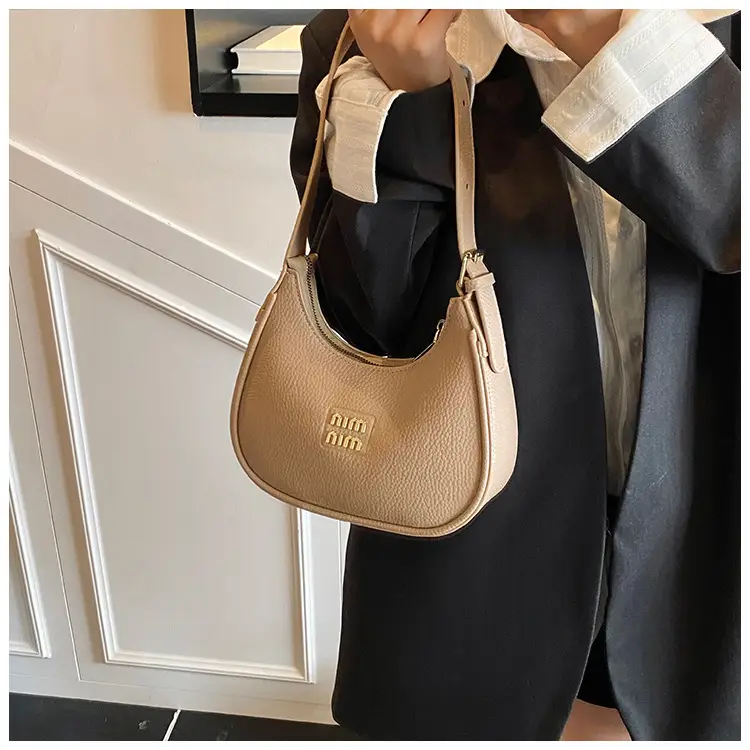 Women's Niche Crossbody Bag Beige 2026 — feature 22