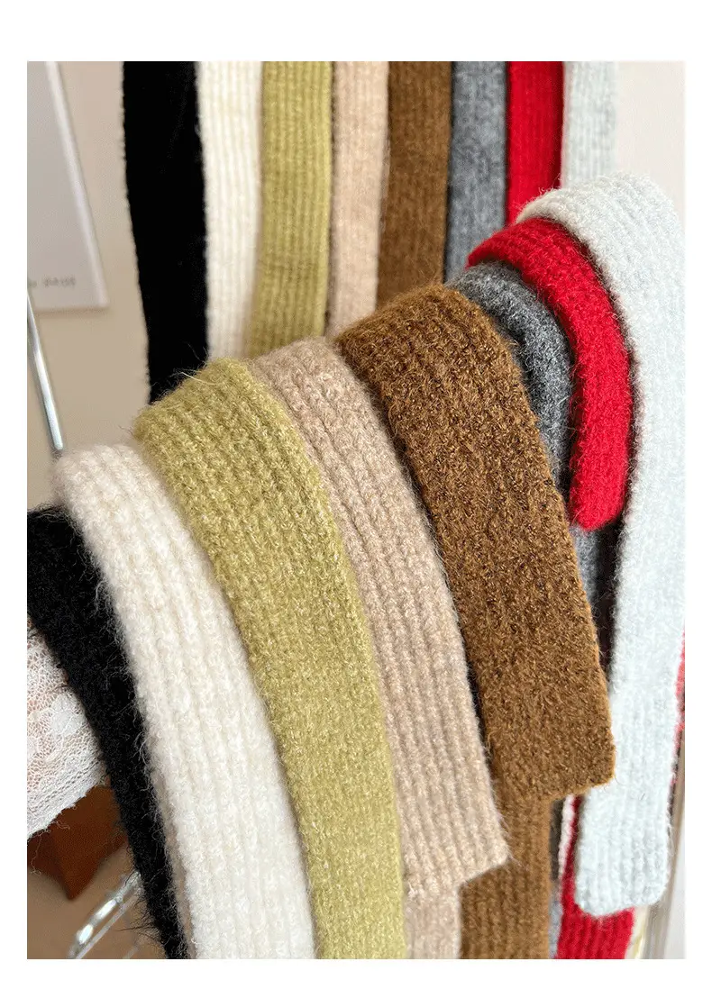 Warm Wool Scarf Black Belt Decor Winter Autumn — feature 9