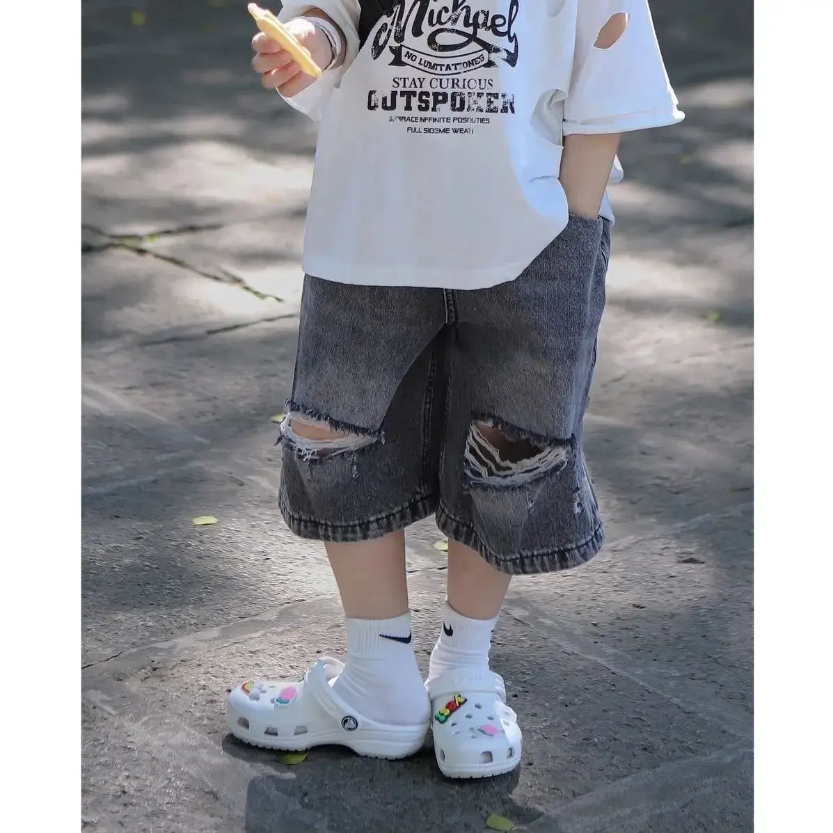 Men's 2-Piece Summer T-Shirt & Denim Pants Set — feature 8