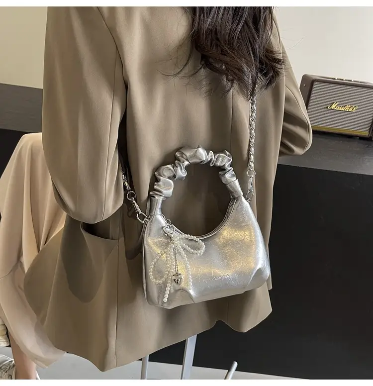 White Pleated Shoulder Bag with Chain Strap for Women — feature 25