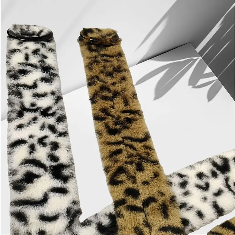 Men's Leopard Print Faux Fur Waist Belt - Image 4