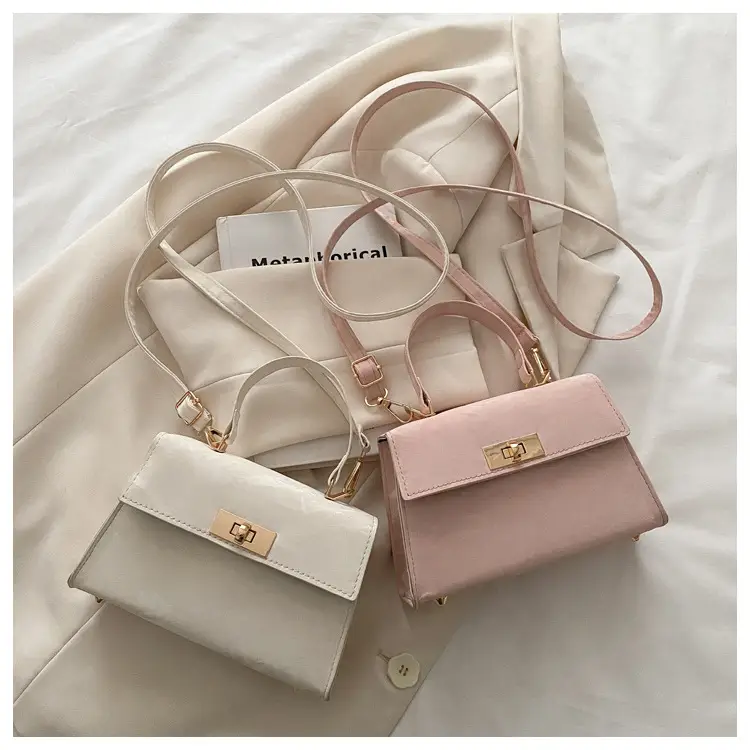2025 Spring Light Blue Shoulder Crossbody Bag with Lock — feature 26