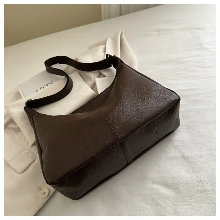 Large Capacity Vintage Tote Bag for Women — feature 16