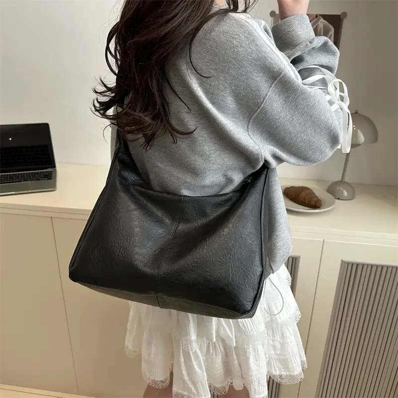 Large Capacity Vintage Tote Bag for Women - Image 2