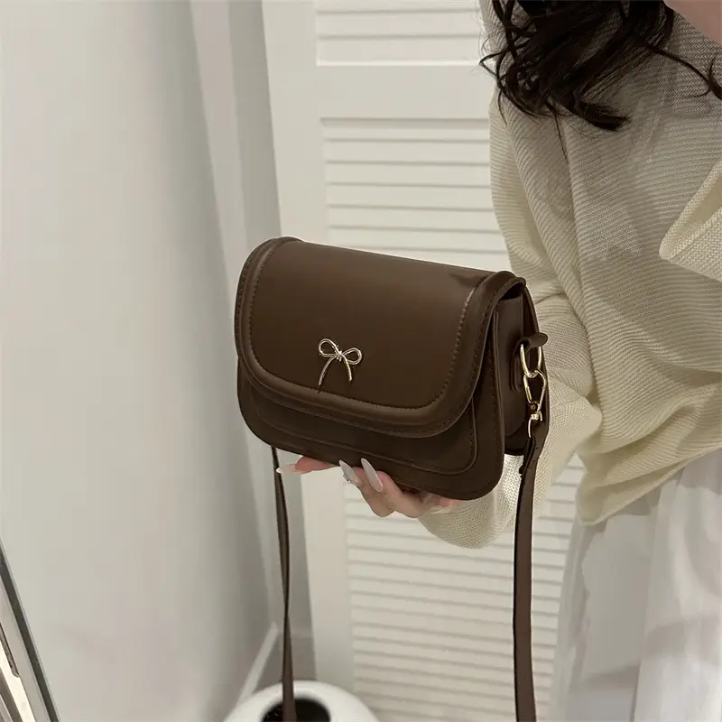Women's Crossbody Bag White Square Design 2026 — feature 22