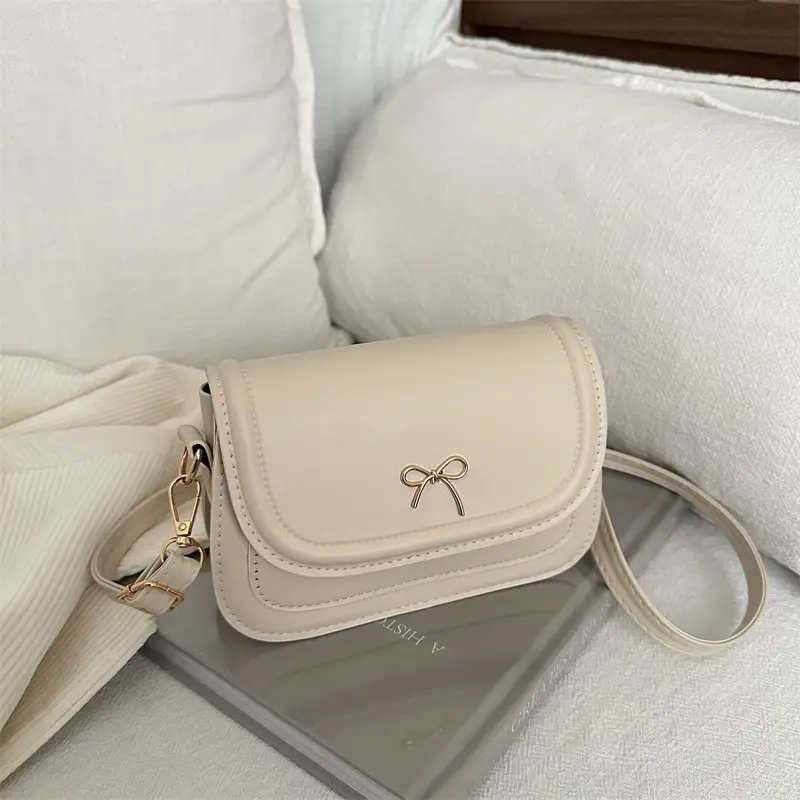 Women's Crossbody Bag White Square Design 2026 — feature 35