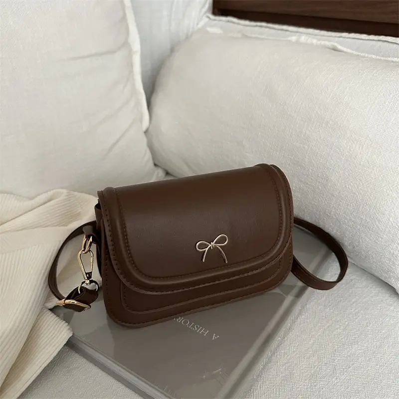 Women's Crossbody Bag White Square Design 2026 — feature 36