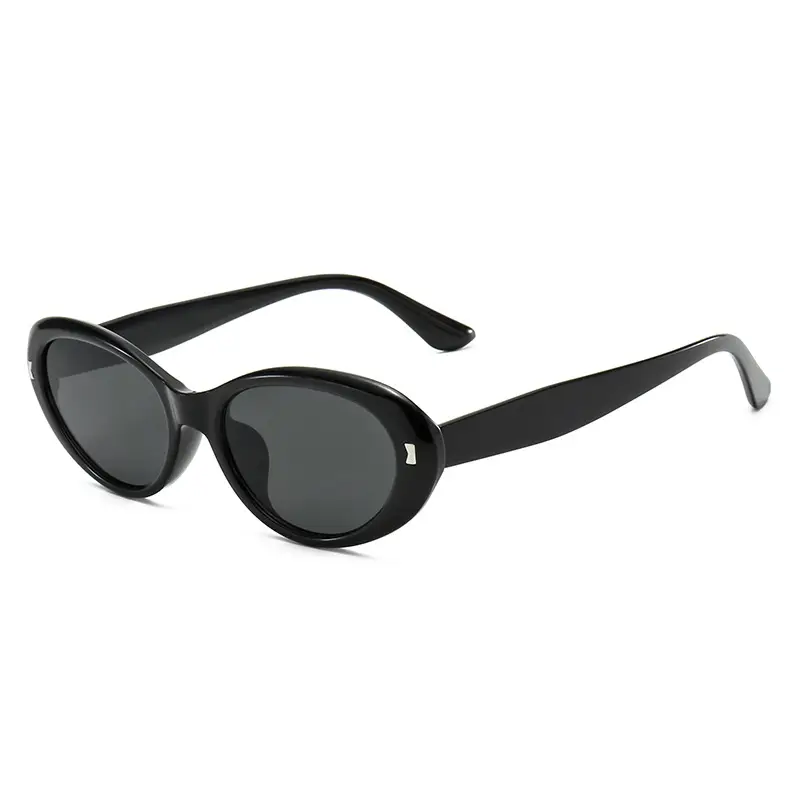 Black Cat Eye Sunglasses for Square Face Slimming - Image 10