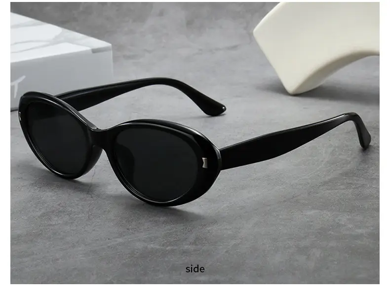 Black Cat Eye Sunglasses for Square Face Slimming β feature 11