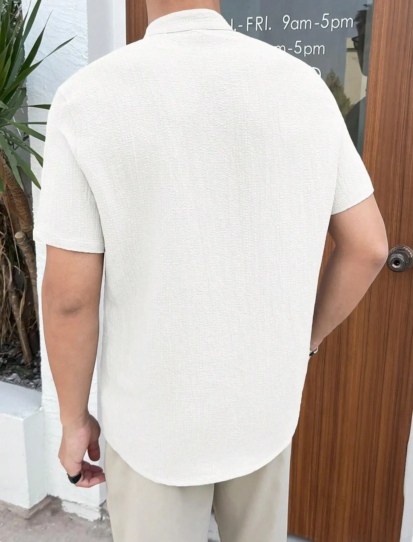 Men's Loose Fit Beige Button Shirt Short Sleeve — feature 9