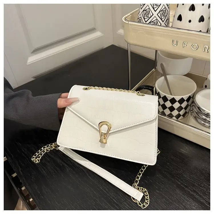 Women's Stone Pattern Chain Bag 2025 Summer — feature 17