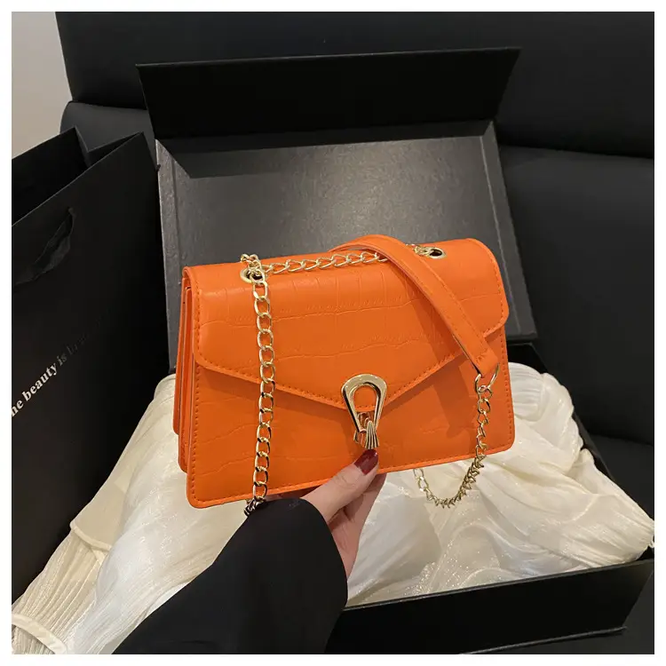 Women's Stone Pattern Chain Bag 2025 Summer — feature 23