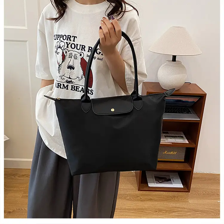 Women's Nylon Shoulder Bags 2025 New Arrival — feature 14