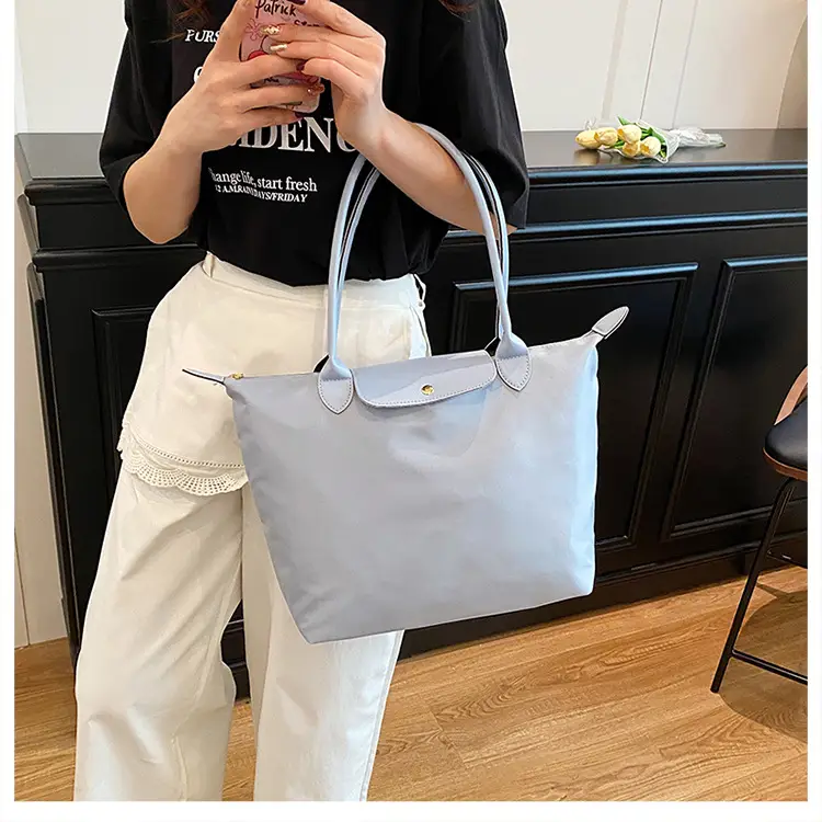 Women's Nylon Shoulder Bags 2025 New Arrival — feature 17