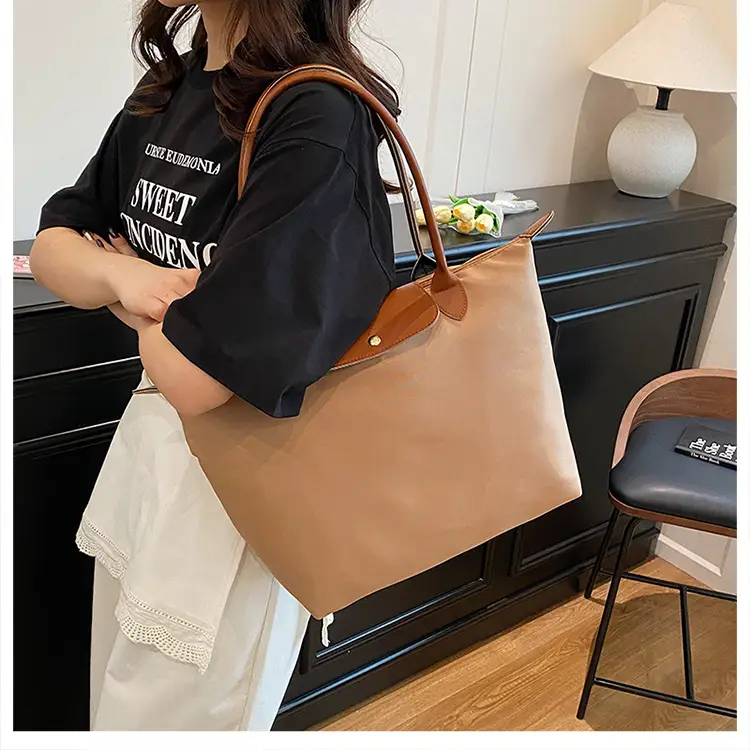 Women's Nylon Shoulder Bags 2025 New Arrival — feature 20