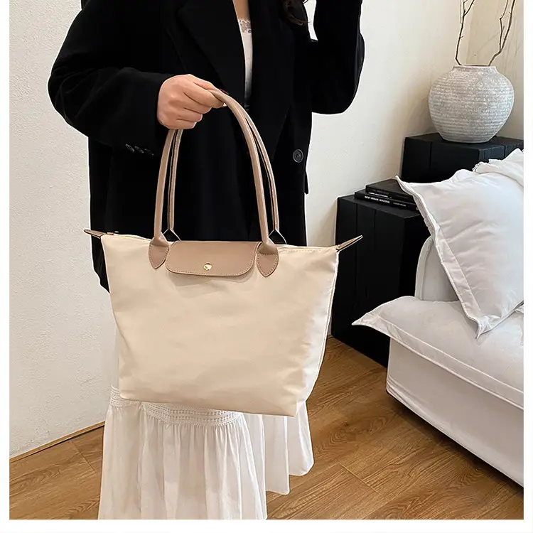 Women's Nylon Shoulder Bags 2025 New Arrival — feature 9