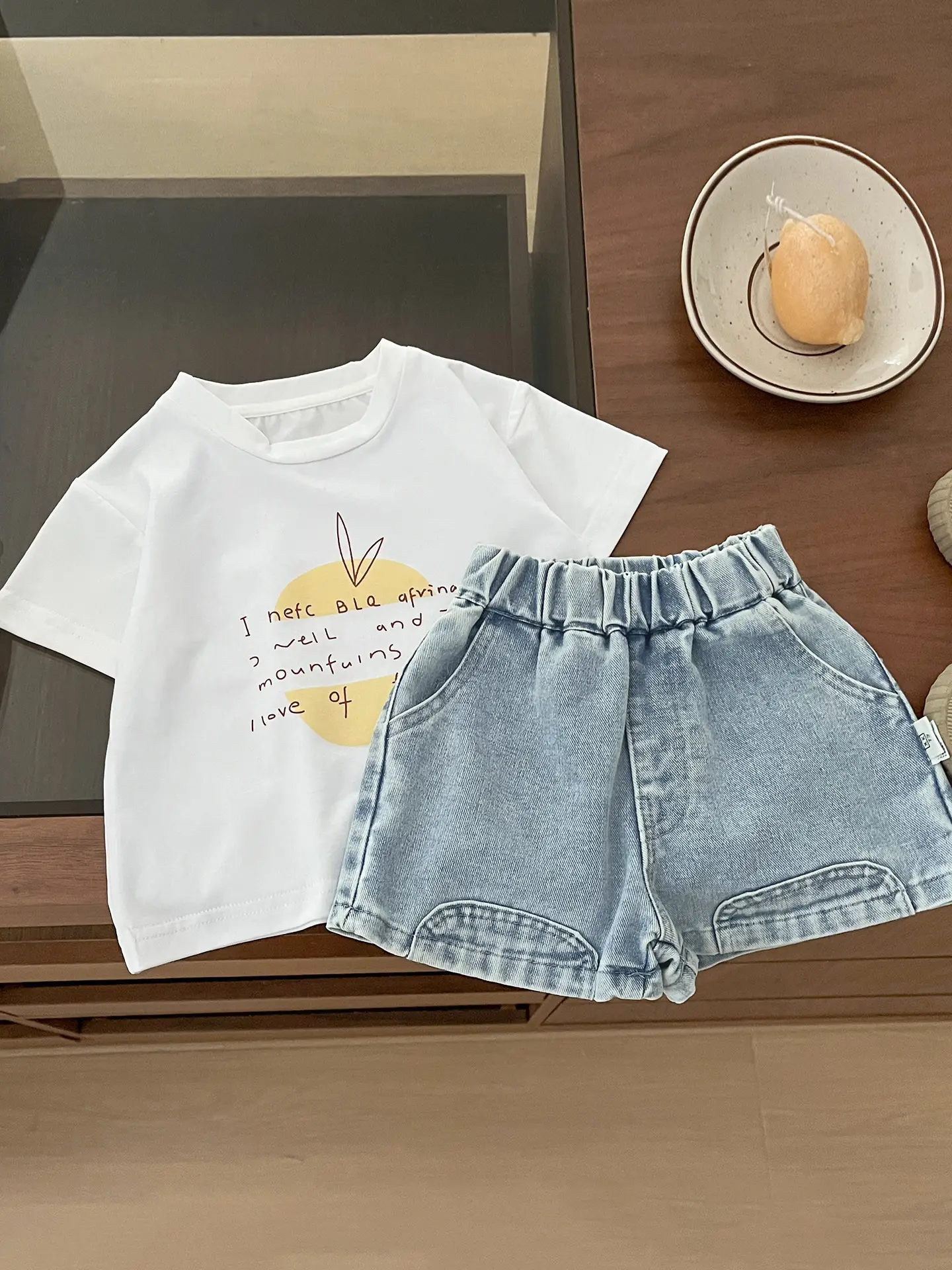 Boy's White Letter Print T-Shirt & Shorts Set - Image 2