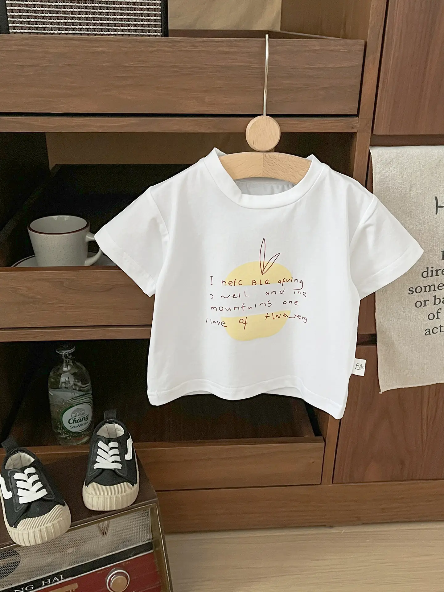 Boy's White Letter Print T-Shirt & Shorts Set - Image 4