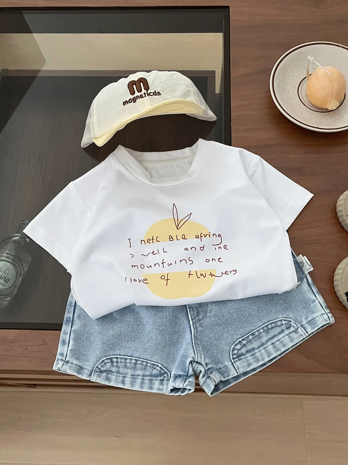 Boy's White Letter Print T-Shirt & Shorts Set - Image 6