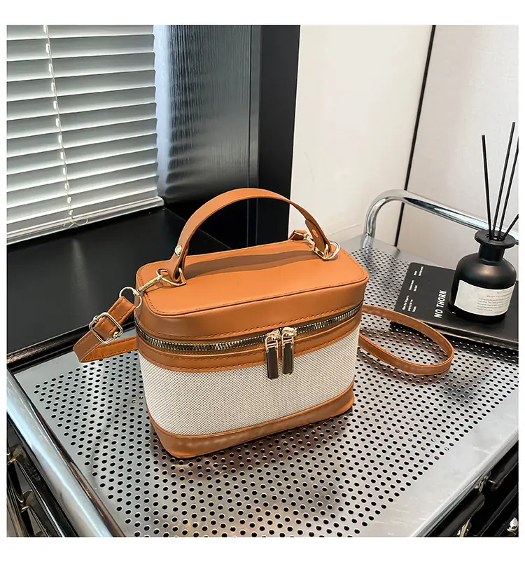 Vintage Brown & White Shoulder Crossbody Bag for Women — feature 43
